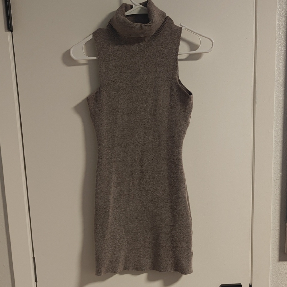 Sleeveless Turtleneck Dress